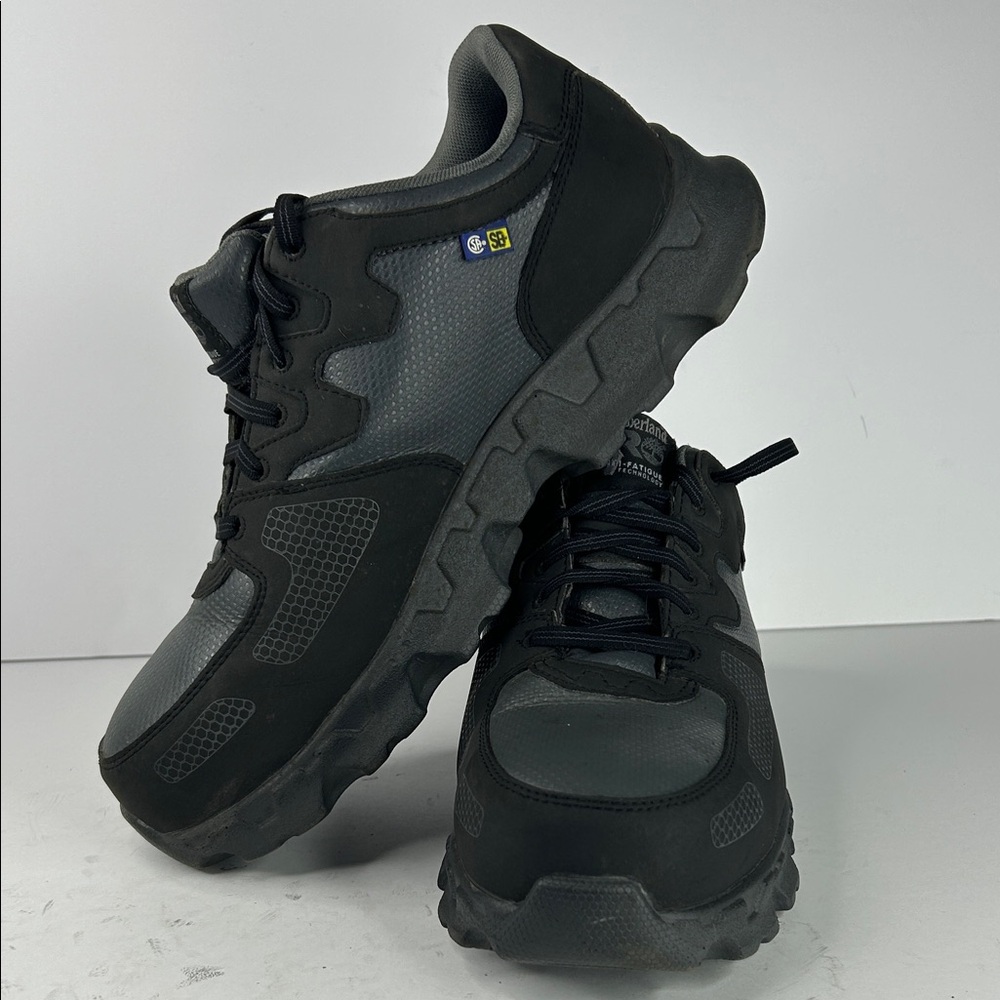 Timberland Black Anti-Fatigue Shoes - Picture 2 of 5